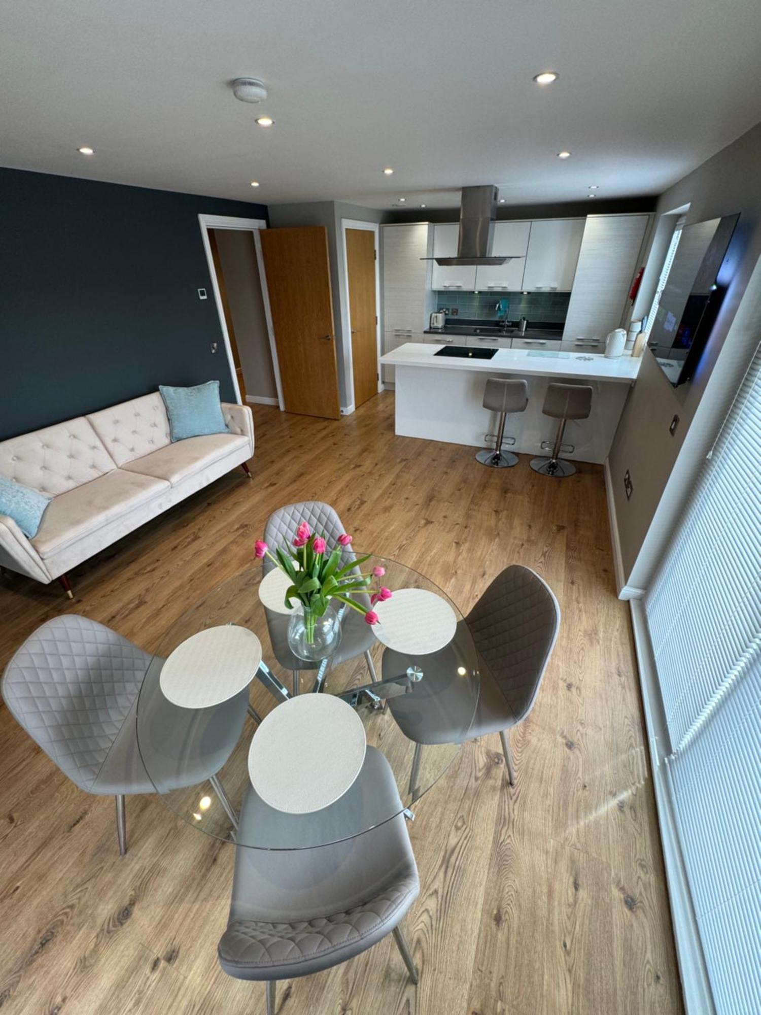 Ivi Granton Harbour Apartment Единбург Екстер'єр фото